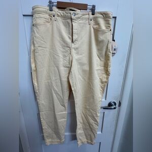 NWT NYDJ Women's Cream Yellow Relaxed Jeans